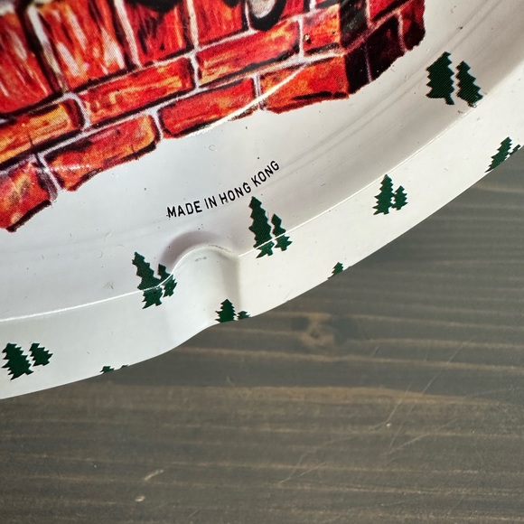 Vintage metal ashtray/candy dish
Made in Hong Kong - Picture 2 of 5